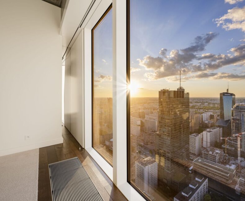 Luksusowy apartament na 43 piętrze w prestiżowym apartamentowcu na Złotej 44