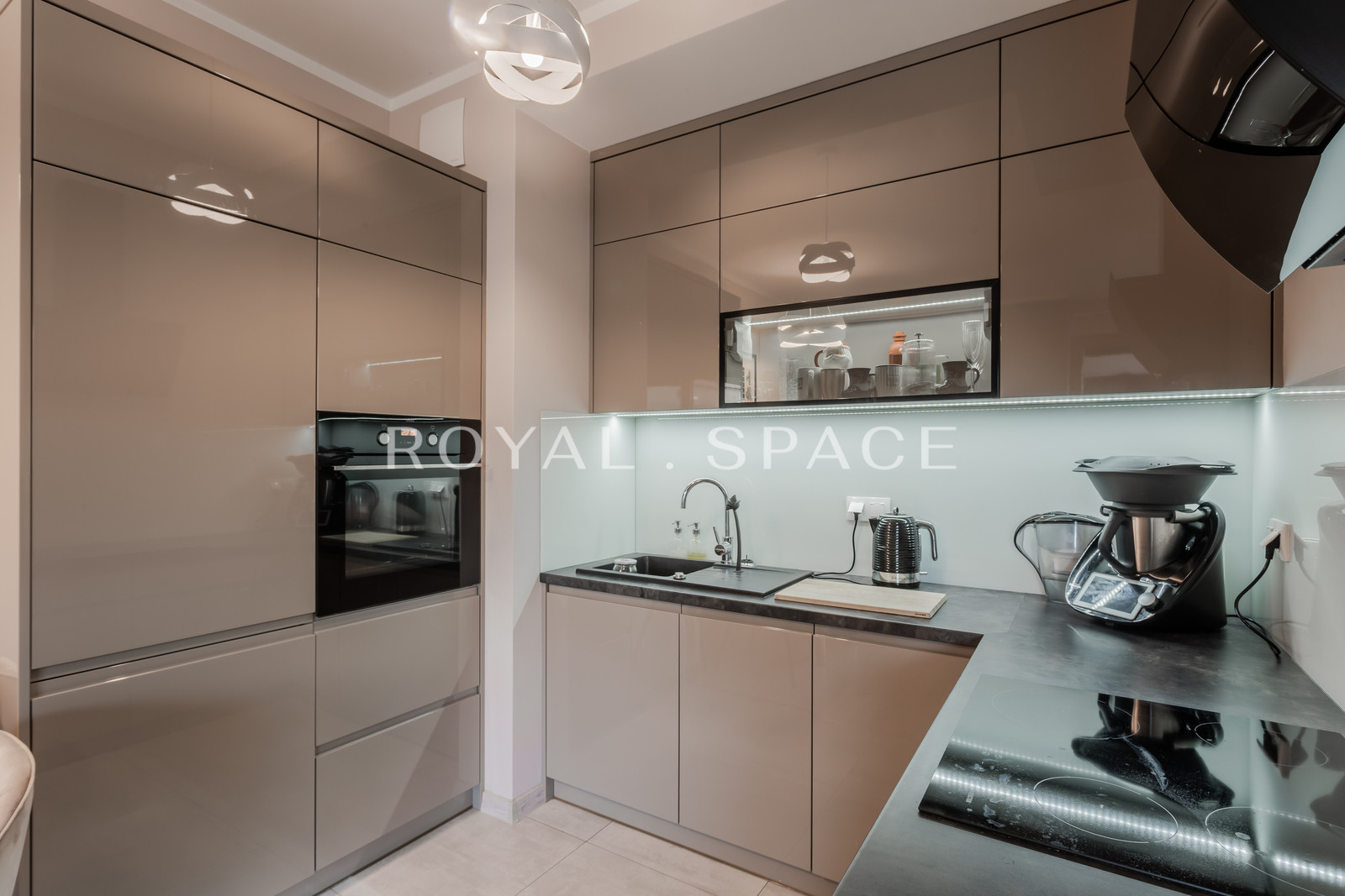 Apartment in Prime Location | Kasprzaka