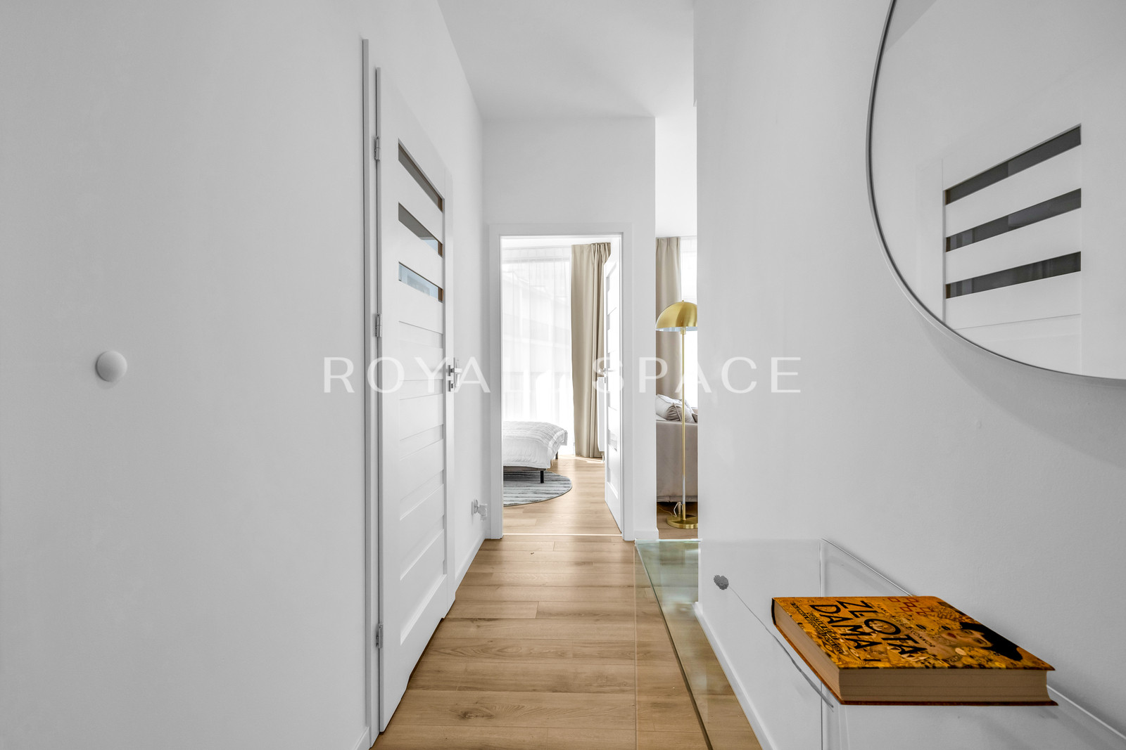 Apartament z dwoma balkonami i garażem | Wola