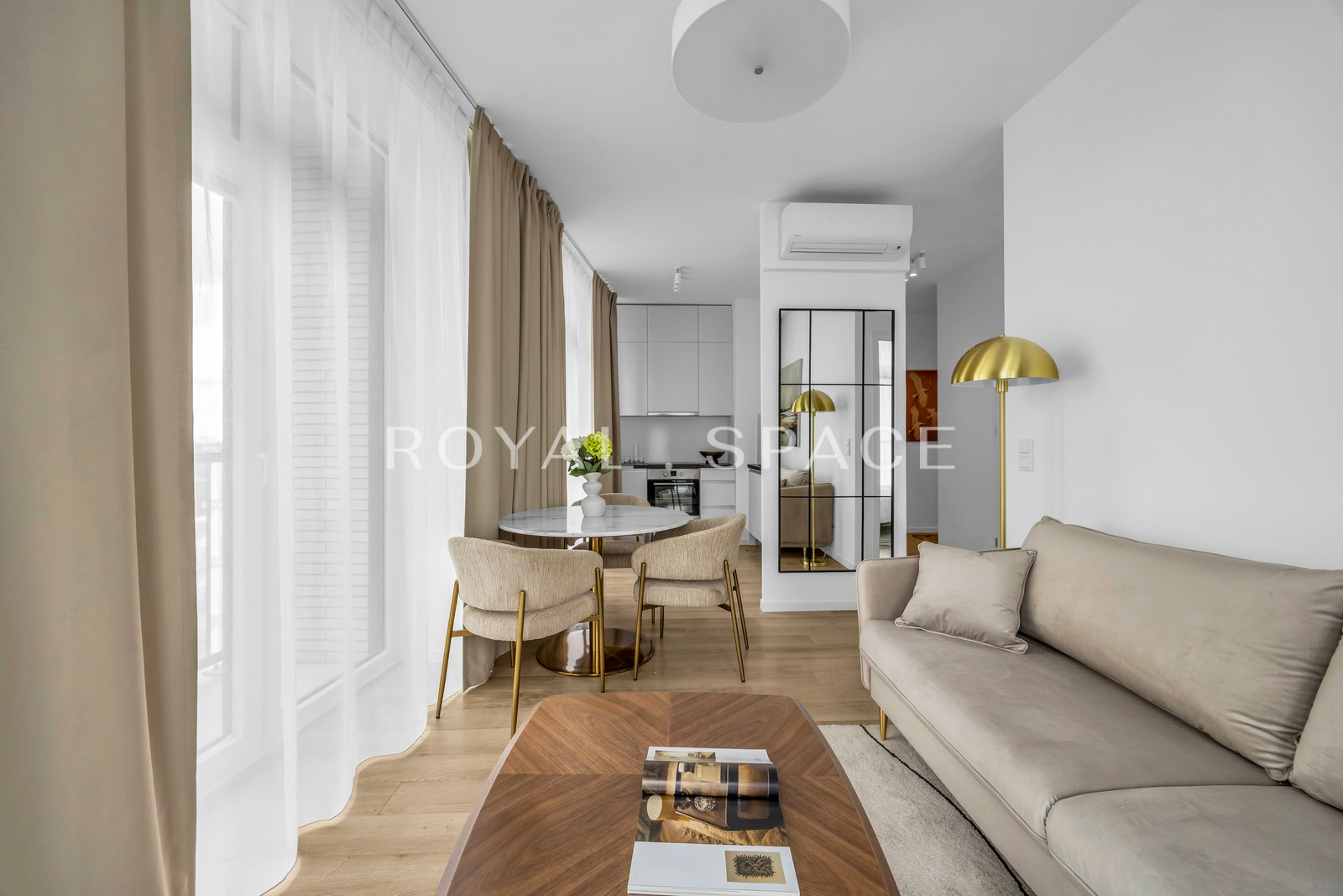 Apartament z dwoma balkonami i garażem | Wola