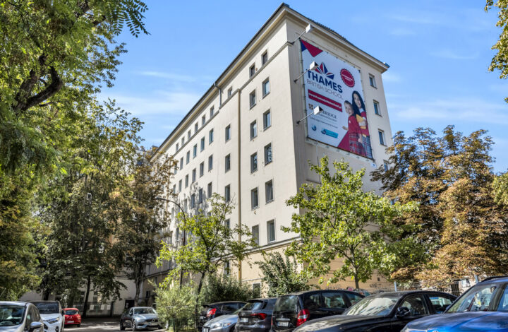 Comfortable Flat Near Politechnika metro