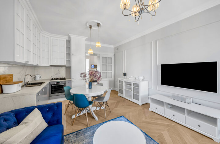 Comfortable Flat Near Politechnika metro