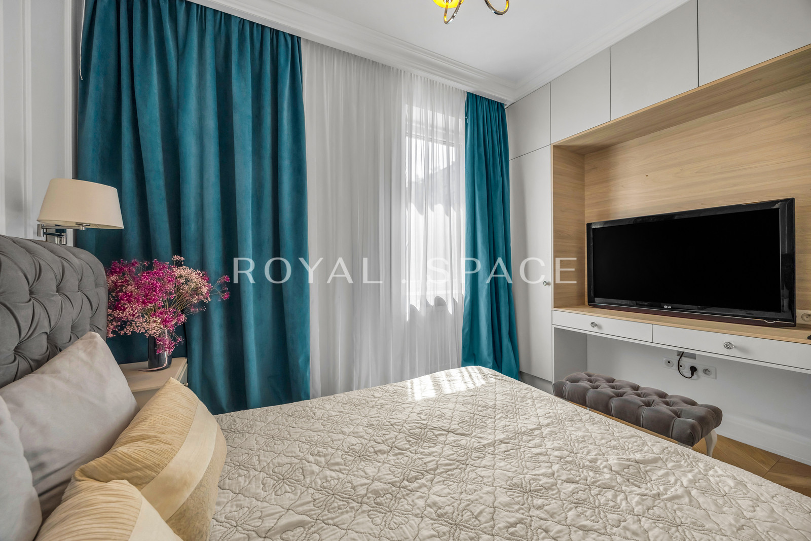 Comfortable Flat Near Politechnika metro