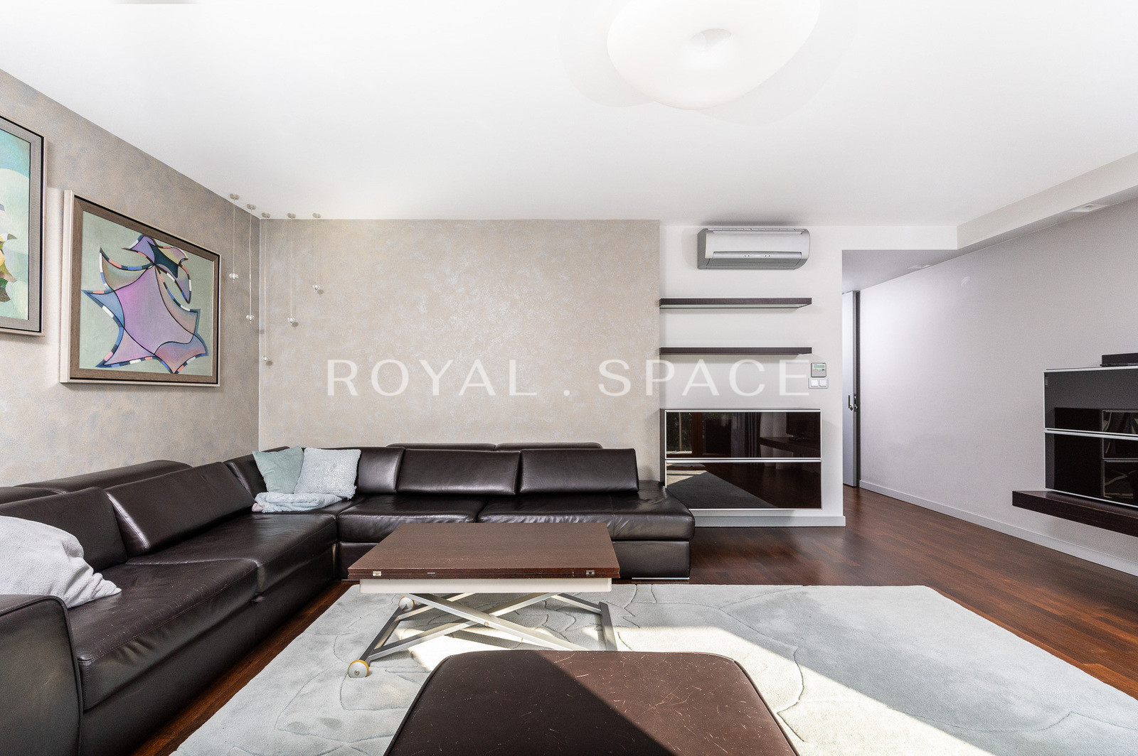 Dwupoziomowy apartament z sauną i balkonem!