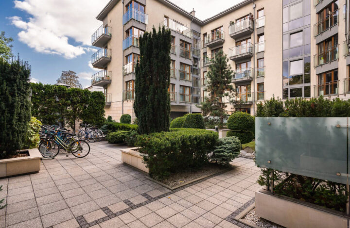 Dwupoziomowy apartament z sauną i balkonem!