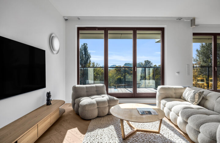 Luksusowy apartament z tarasem i widokiem na park