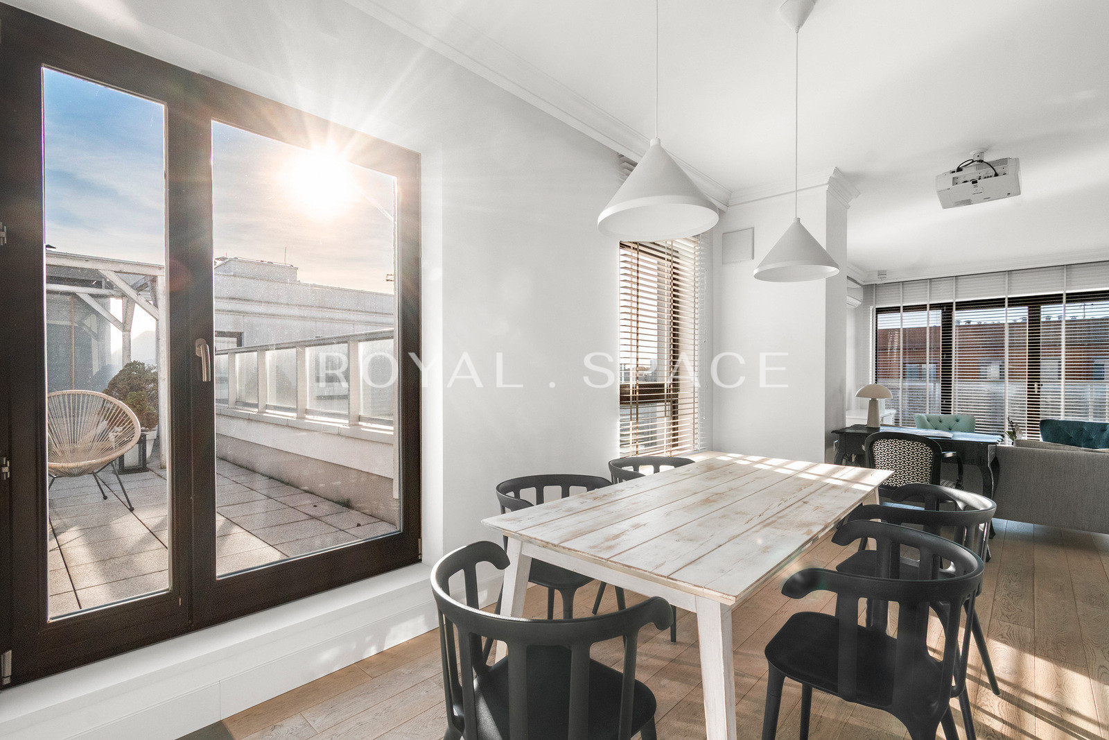 Amazing Penthouse with tarrace