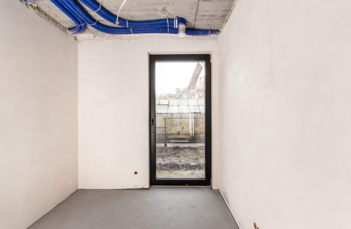 Komfortowy apartament z ogrodem 150 m2 w Morelife