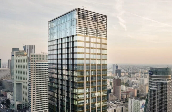 Warszawa, Śródmieście, Twarda 4