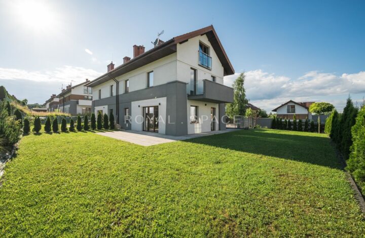 Lusina, Mogilany, os. Dębowe