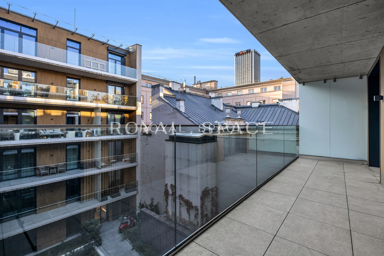 Apartament z tarasem w kameralnym budynku!