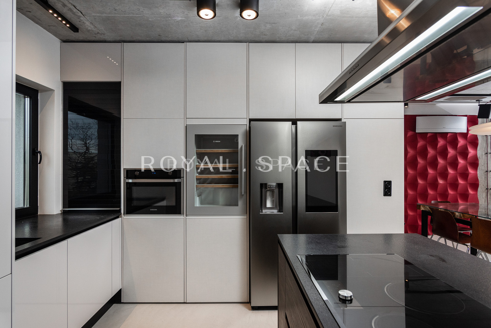 Luksusowy apartament z tarasem i jacuzzi na dachu!