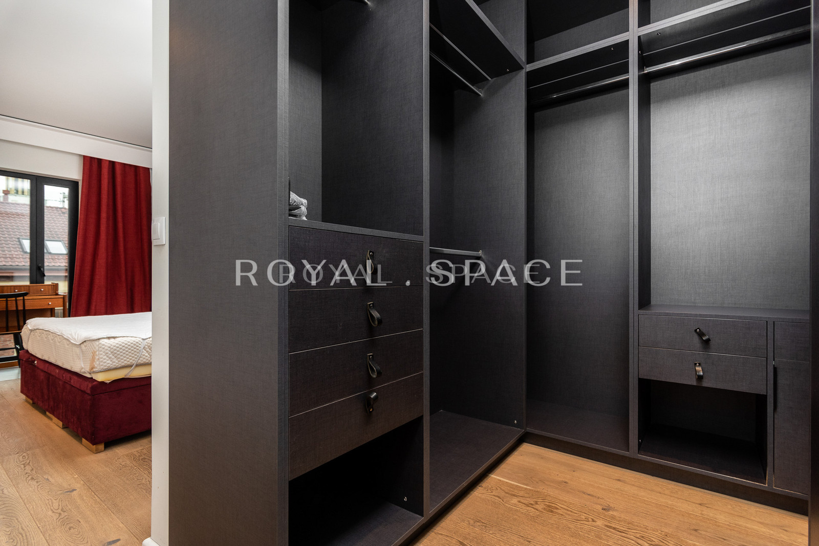 Luksusowy apartament z tarasem i jacuzzi na dachu!