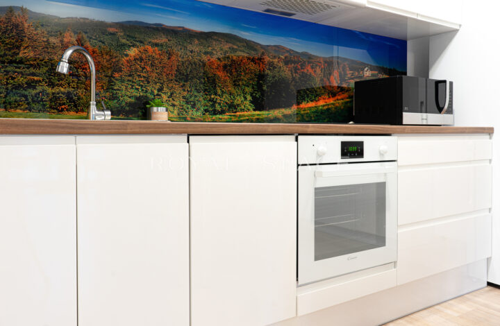 Comfortable 2-room apartment with a balcony!