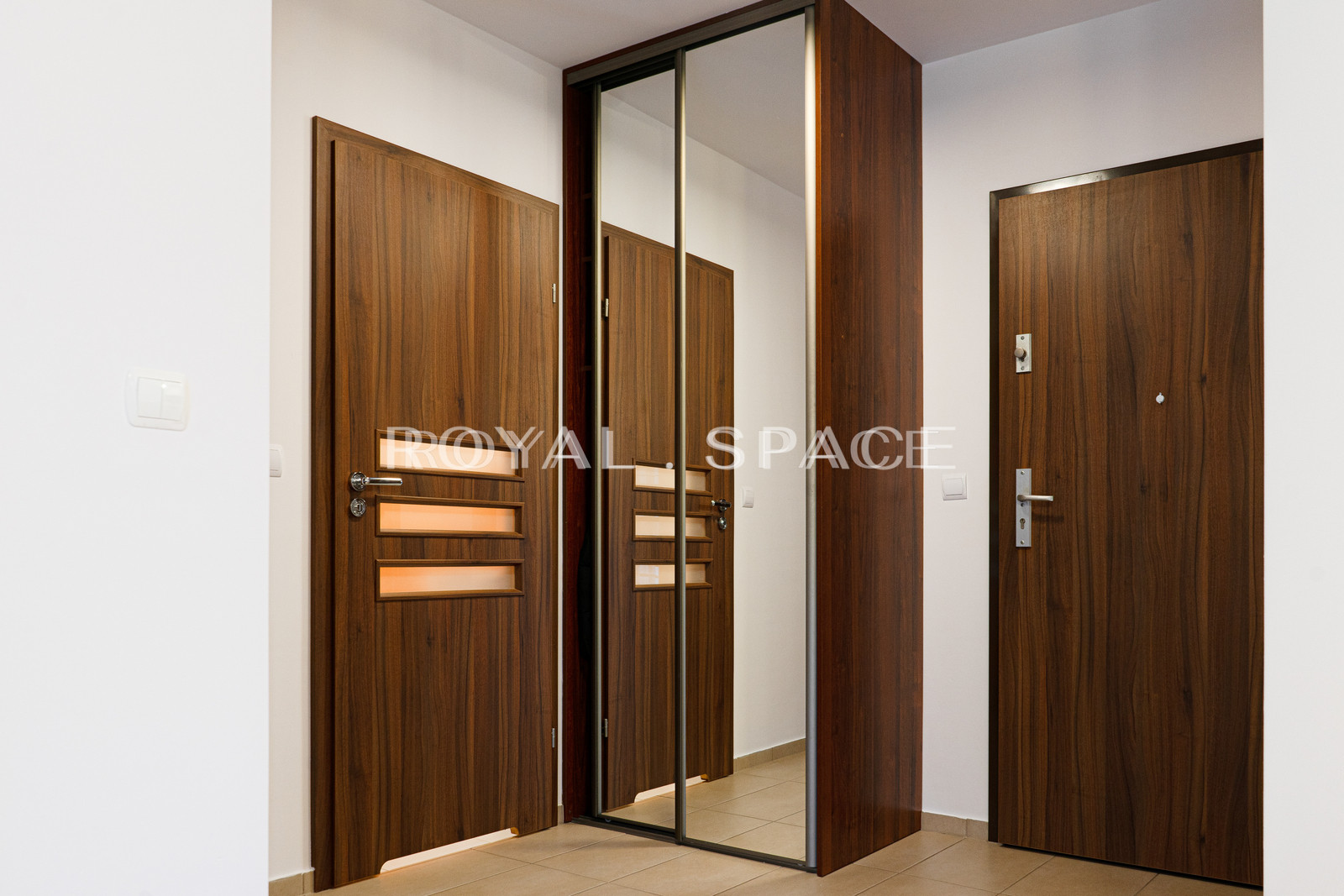 Comfortable 2-room apartment with a balcony!