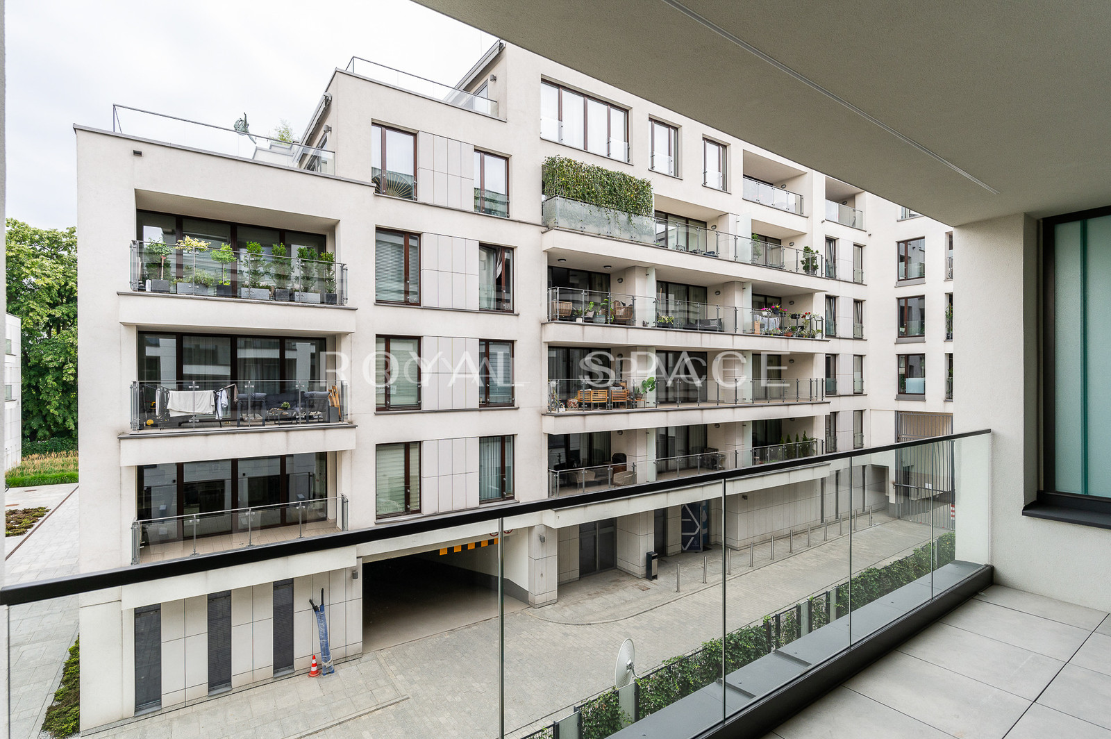 Nowoczesny apartament z tarasem!