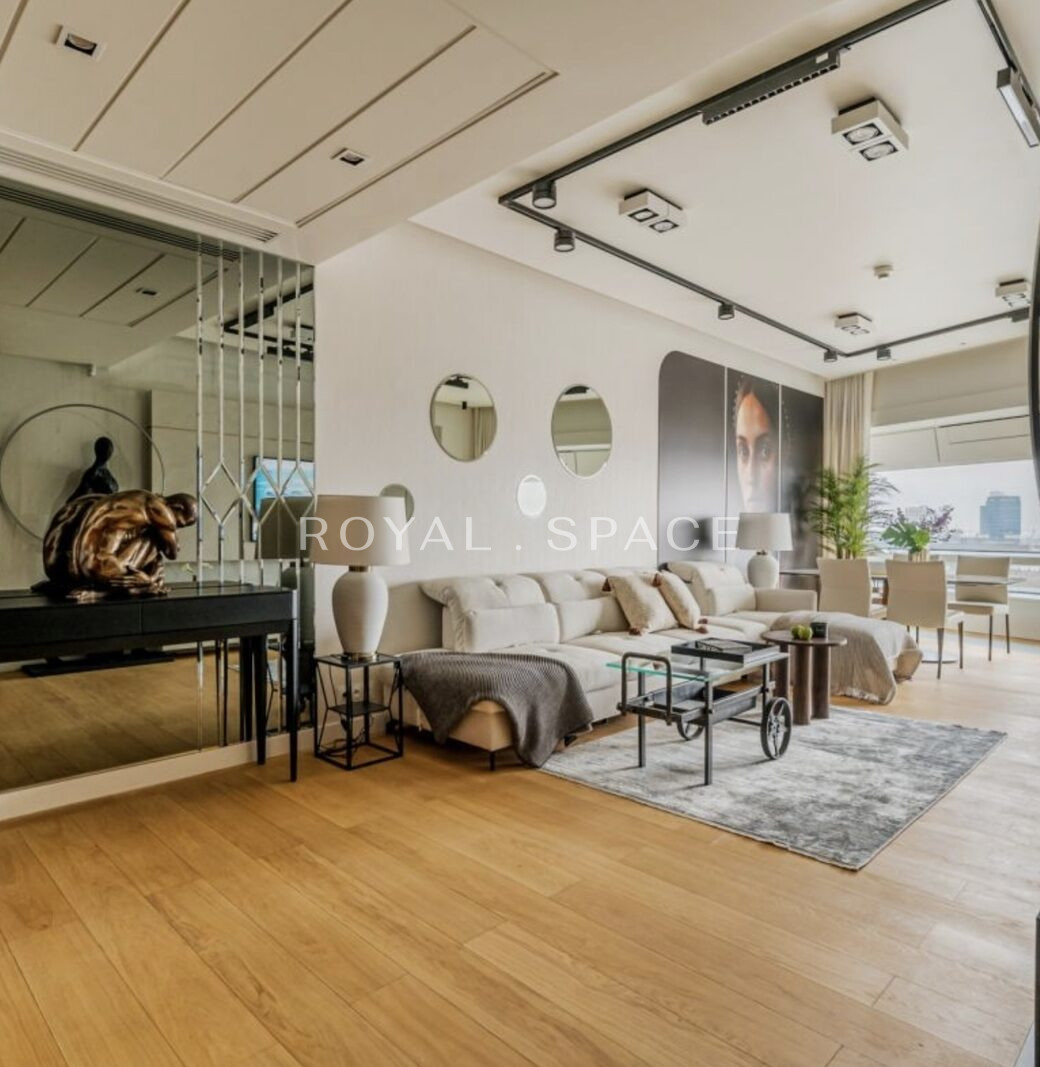 Ekskluzywny apartament w inwestycji Złota 44