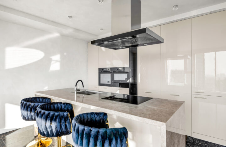 Top Floor in sophisticated style | Unique Tower