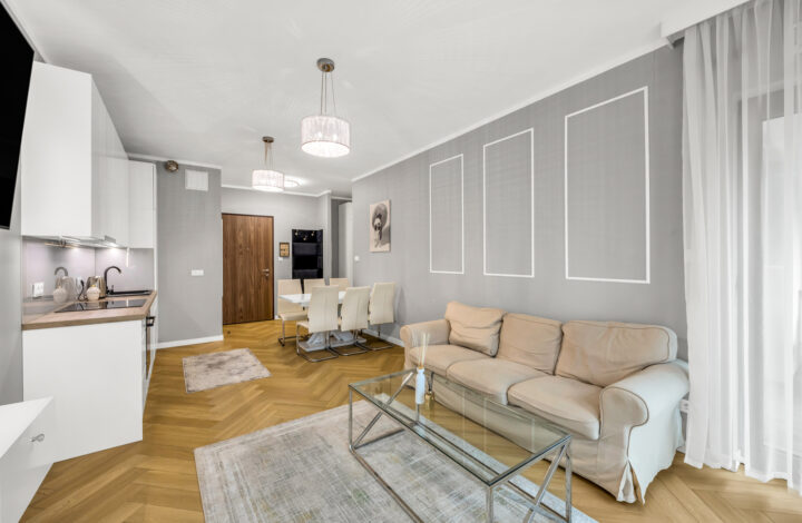 Przestronny apartament w eleganckim stylu!