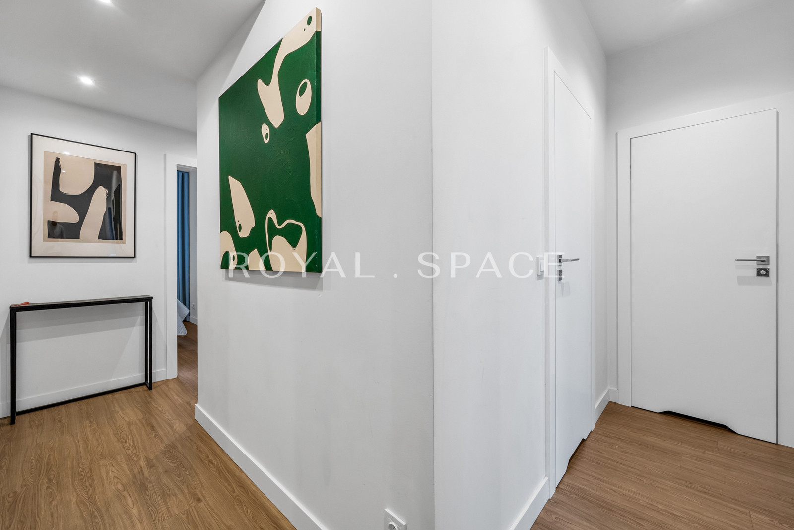 Nowoczesne 3-pokojowe mieszkanie z 2 łazienkami!