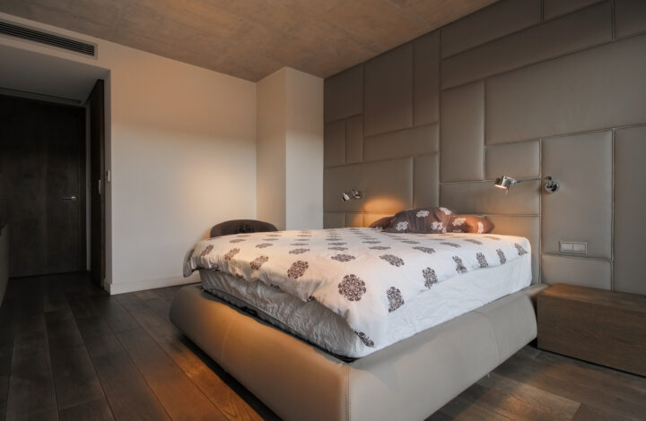 Loftowy penthouse widokowy na Zabłociu