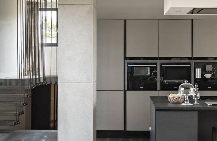 Loftowy penthouse widokowy na Zabłociu