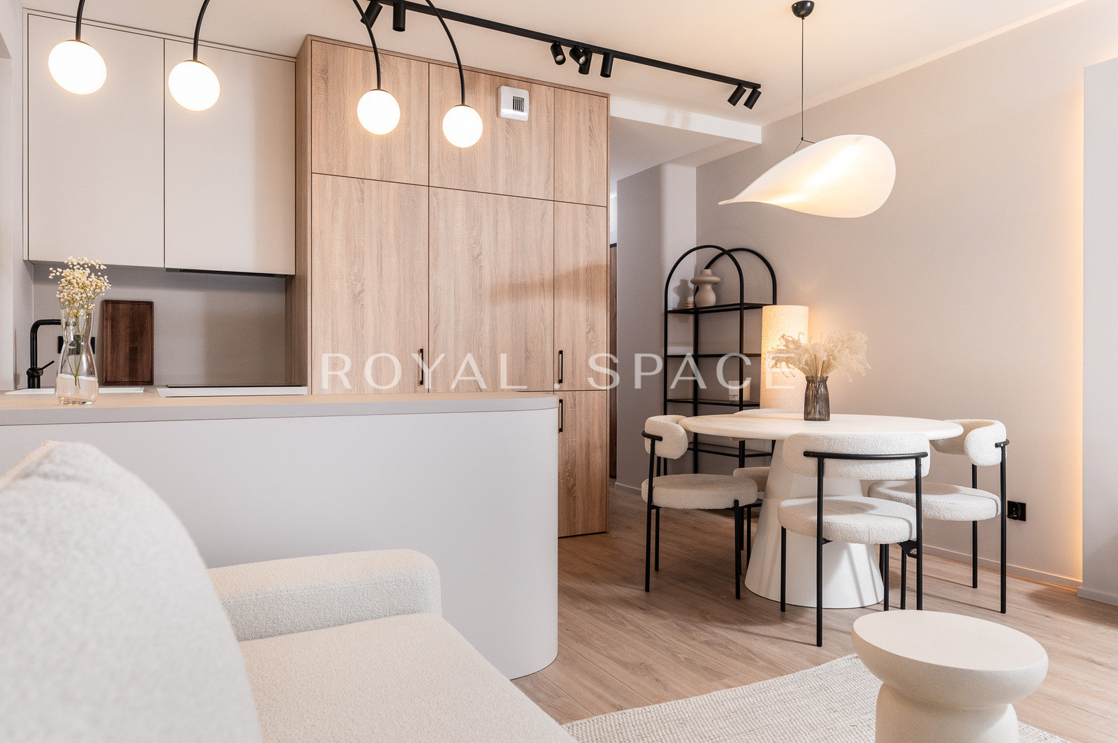 Stylishly finished apartment in Wola Justowska