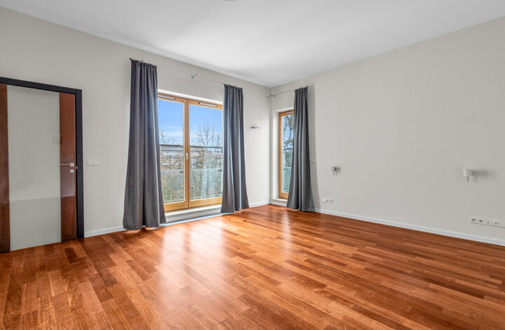 Warszawa, Mokotów, Biały Kamień 8