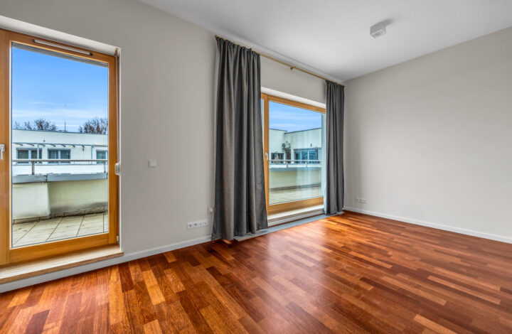 Warszawa, Mokotów, Biały Kamień 8