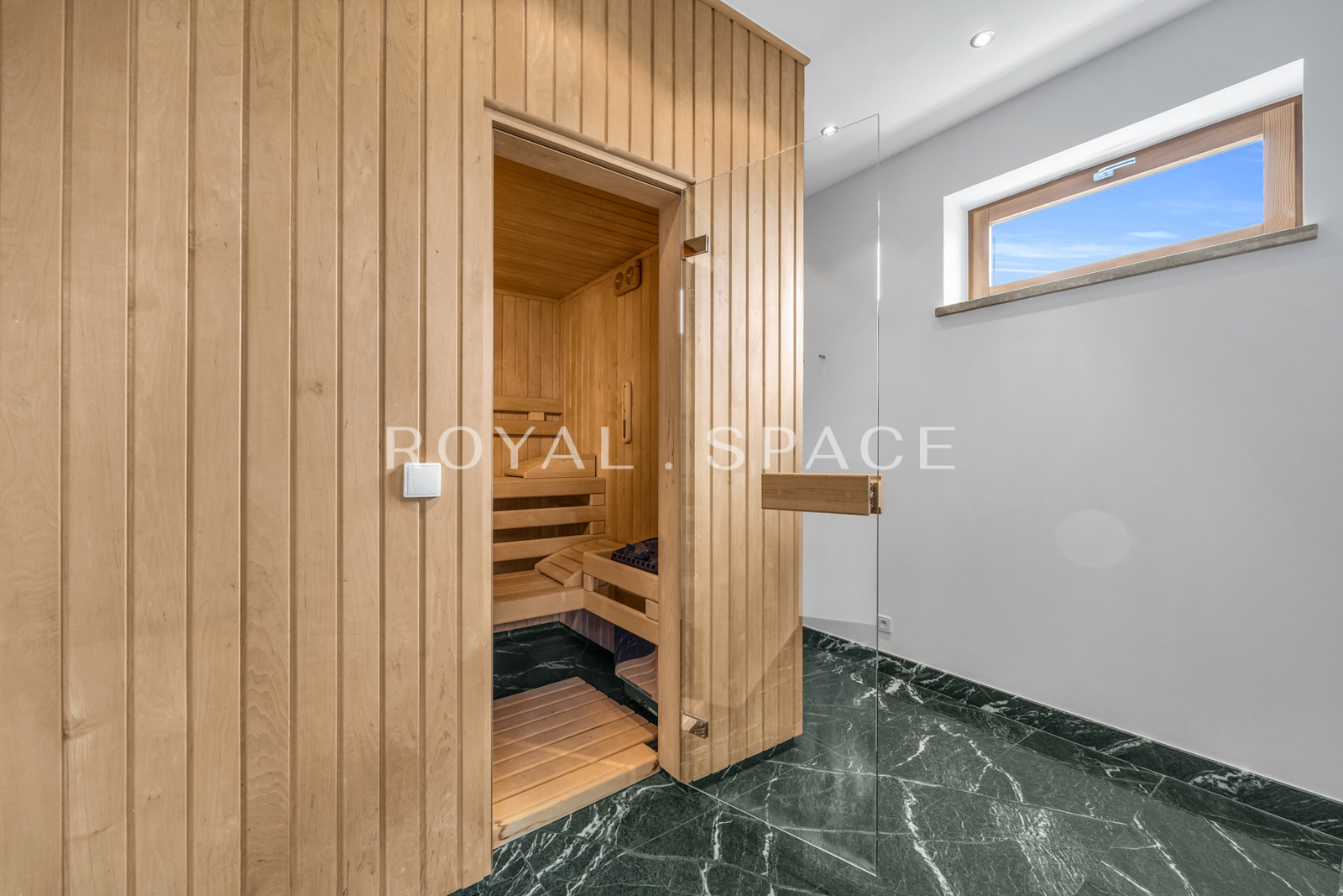 Warszawa, Mokotów, Biały Kamień 8