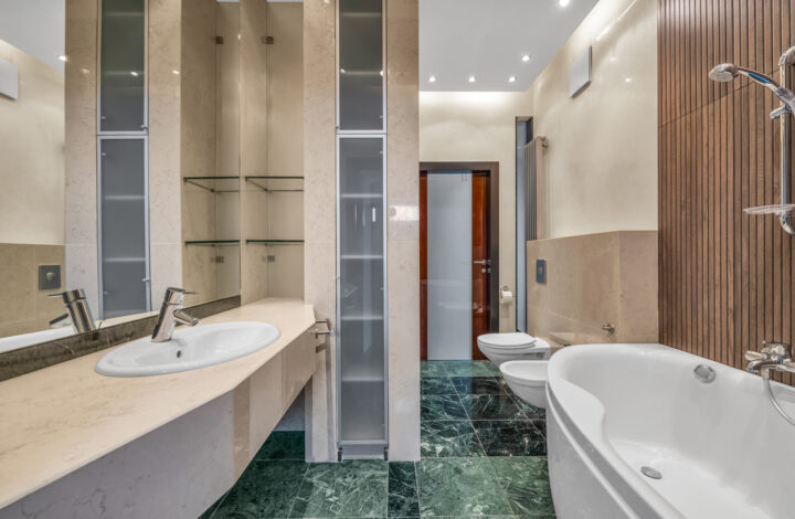 Warszawa, Mokotów, Biały Kamień 8