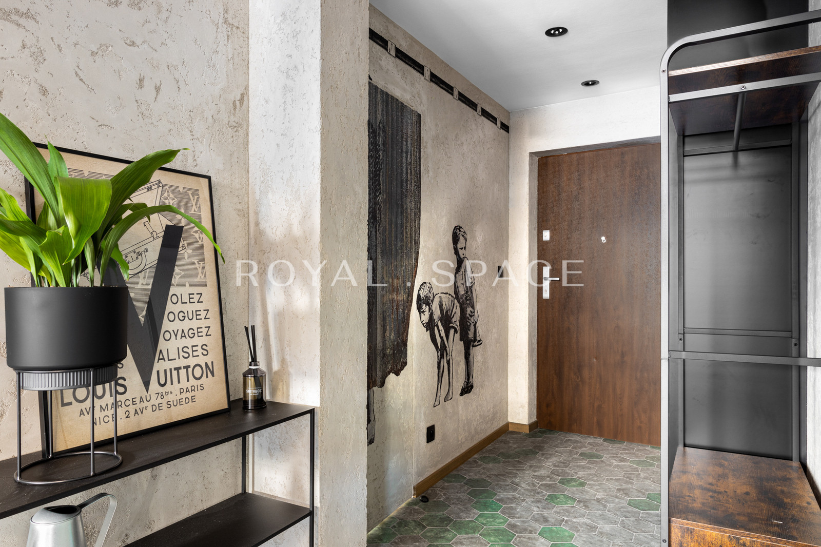 Artistic apartment on the main square