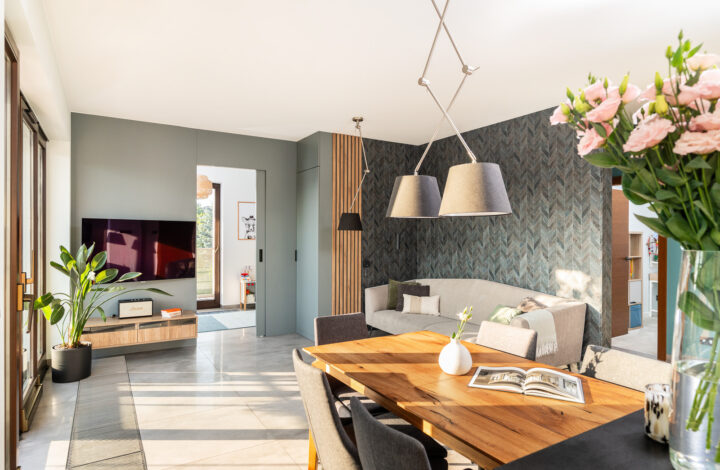 4-room apartment with wooden terrace