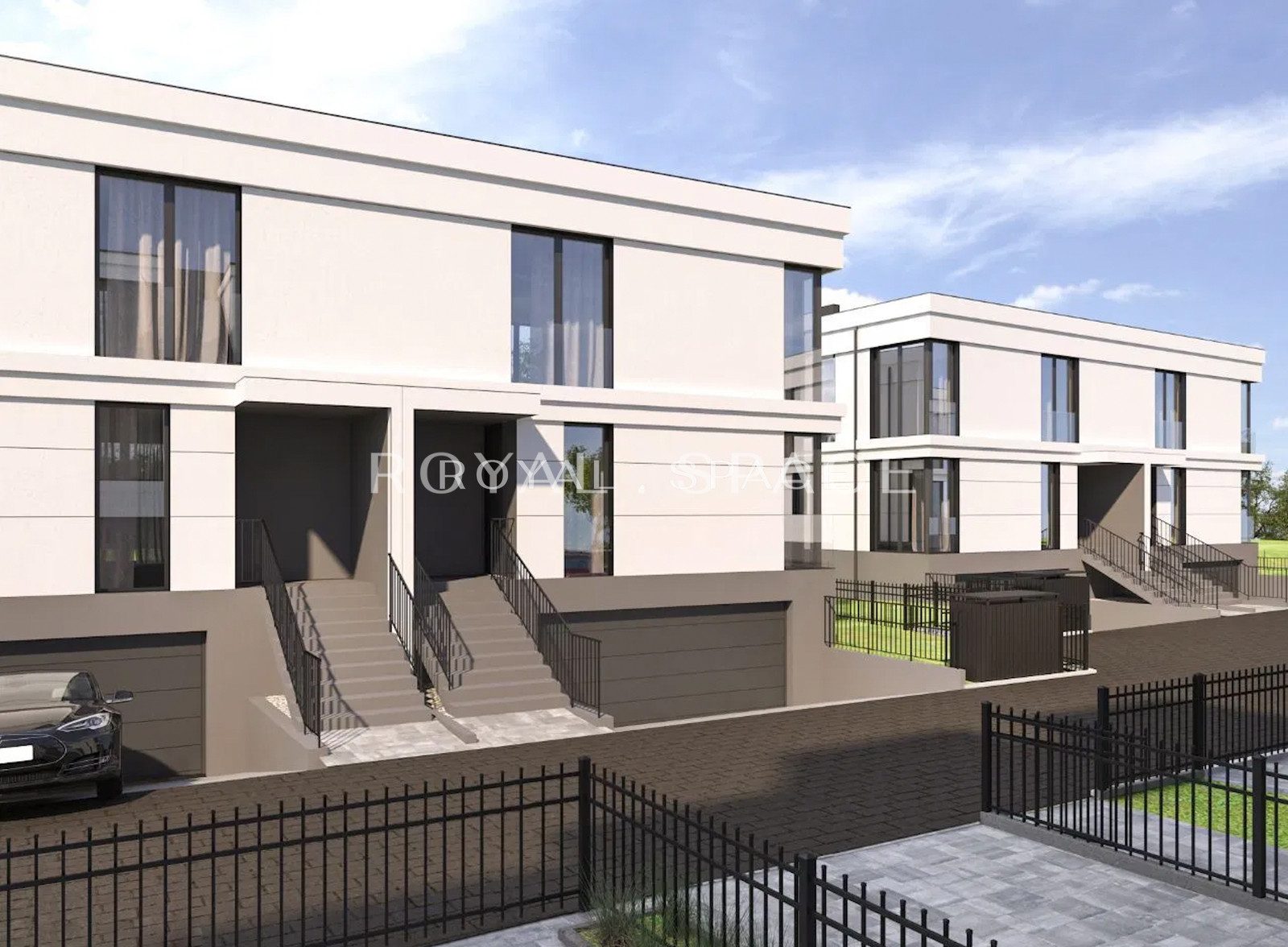 Semi-detached house in a gated community!