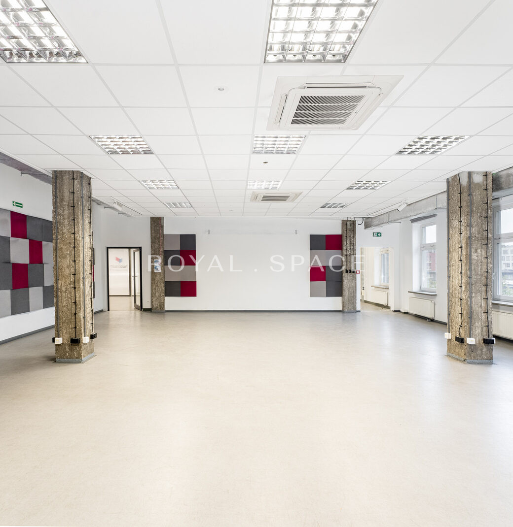 Adaptable office spaces