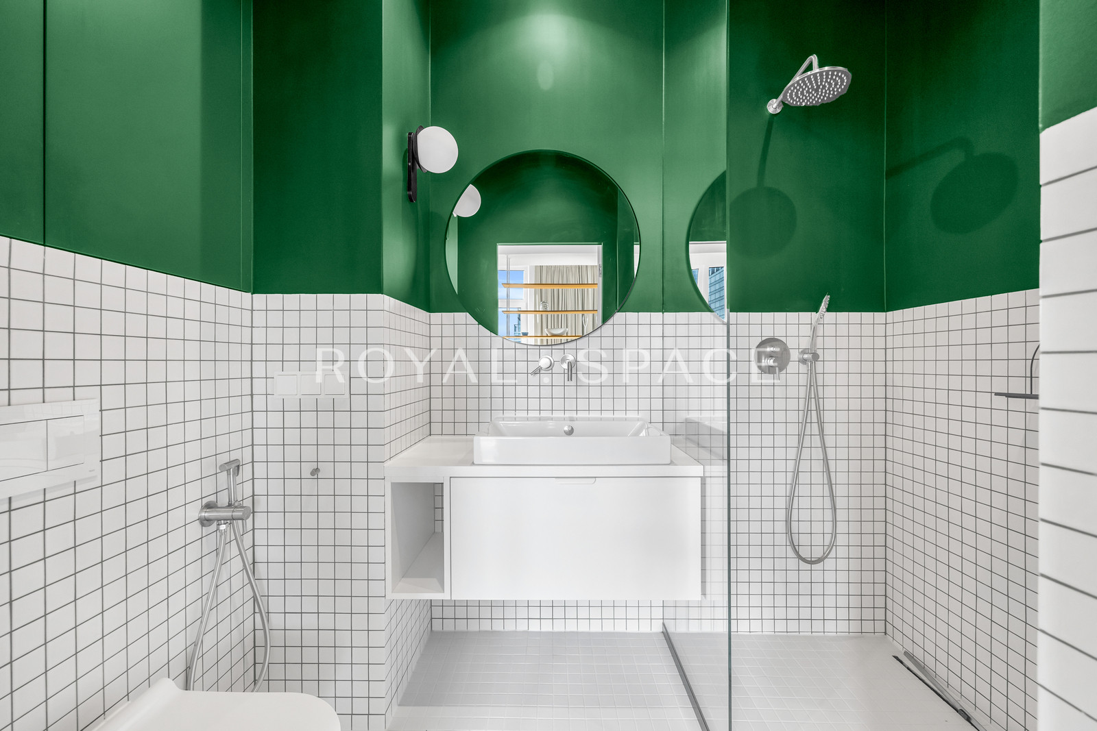 Luxury penthouse with Warsaw Spire view!