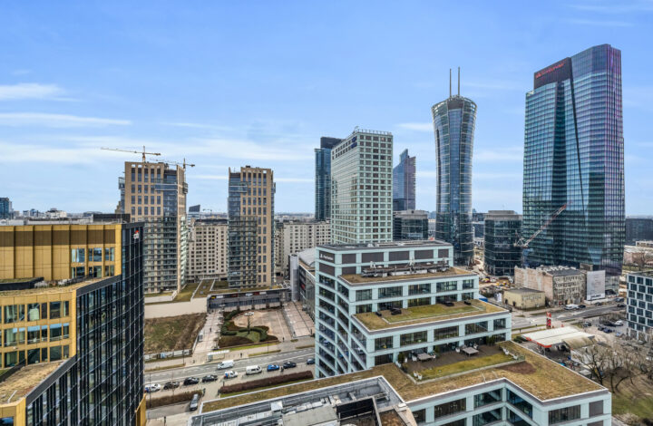 Luxury penthouse with Warsaw Spire view!