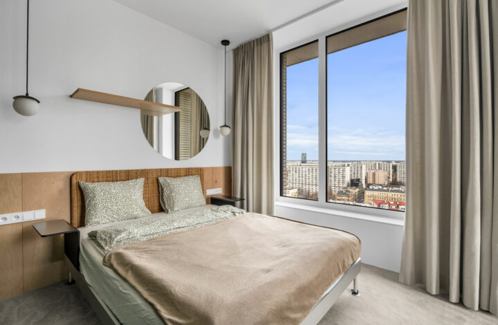 Luxury penthouse with Warsaw Spire view!