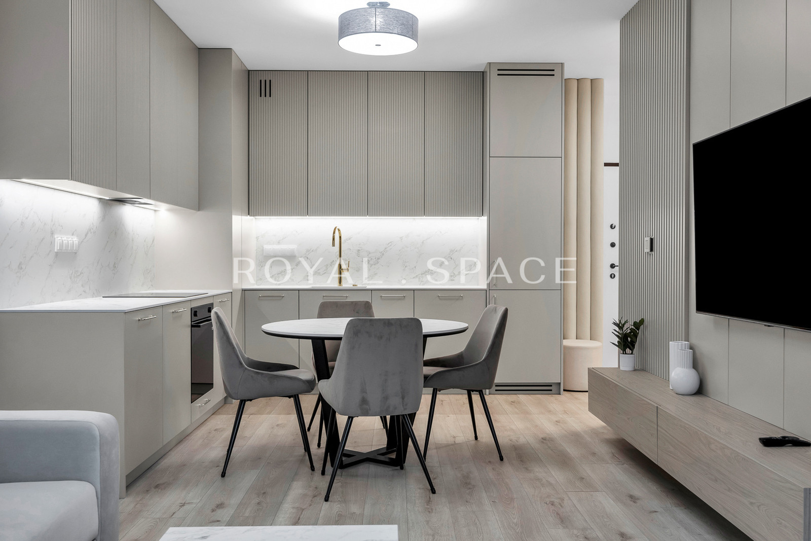Elegant apartment with loggia in Wola!