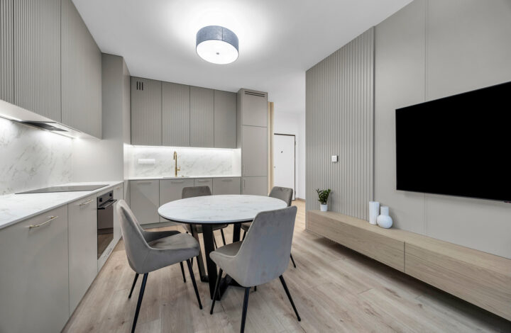 Elegant apartment with loggia in Wola!