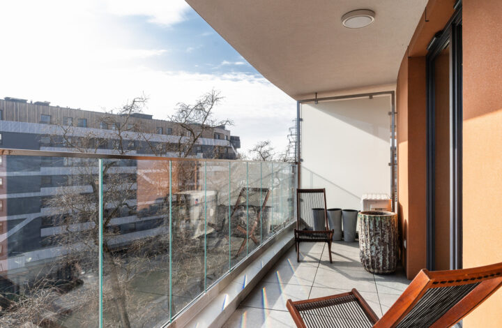 Przeszklony apartament z garażem Wiślane Tarasy!