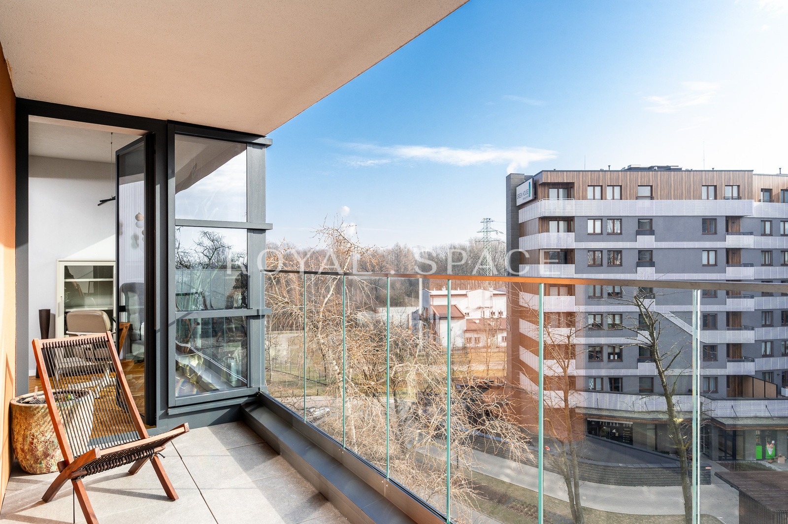 Przeszklony apartament z garażem Wiślane Tarasy!