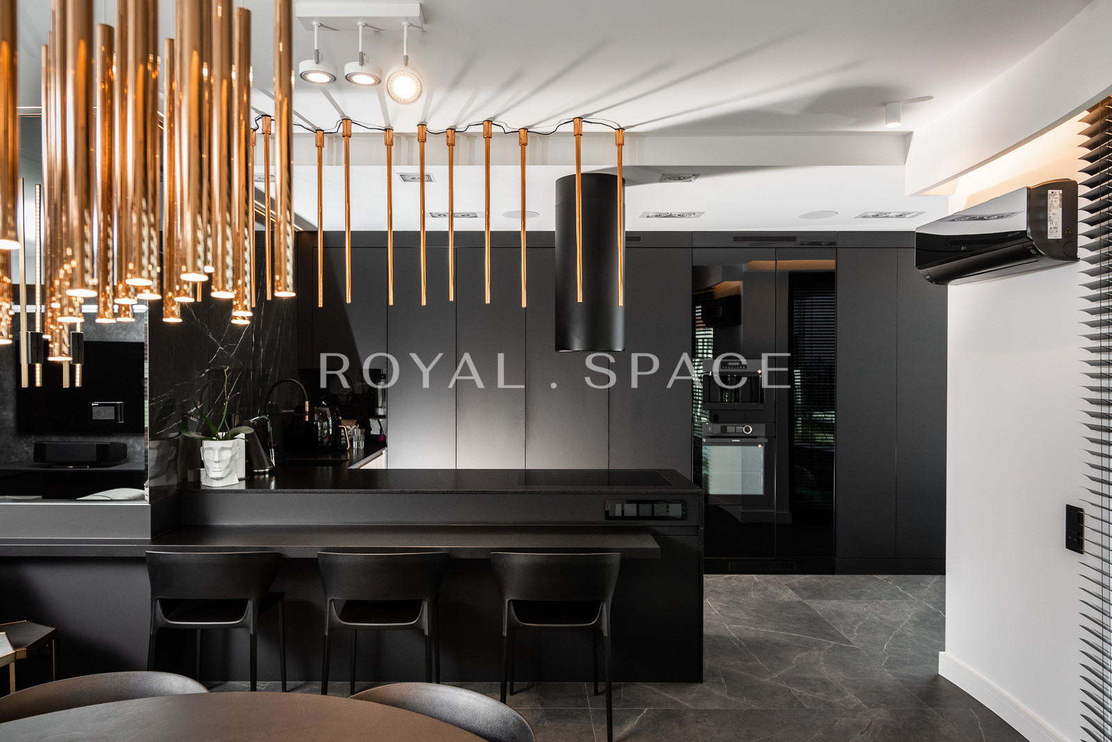 Luksusowy, designerski apartament z tarasem!