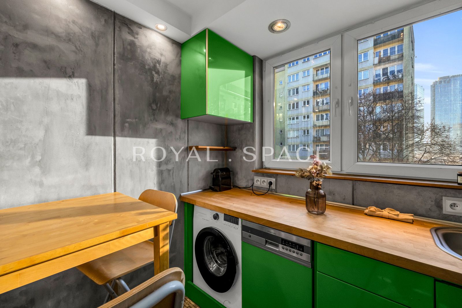 Apartment with investment potential in Wola!