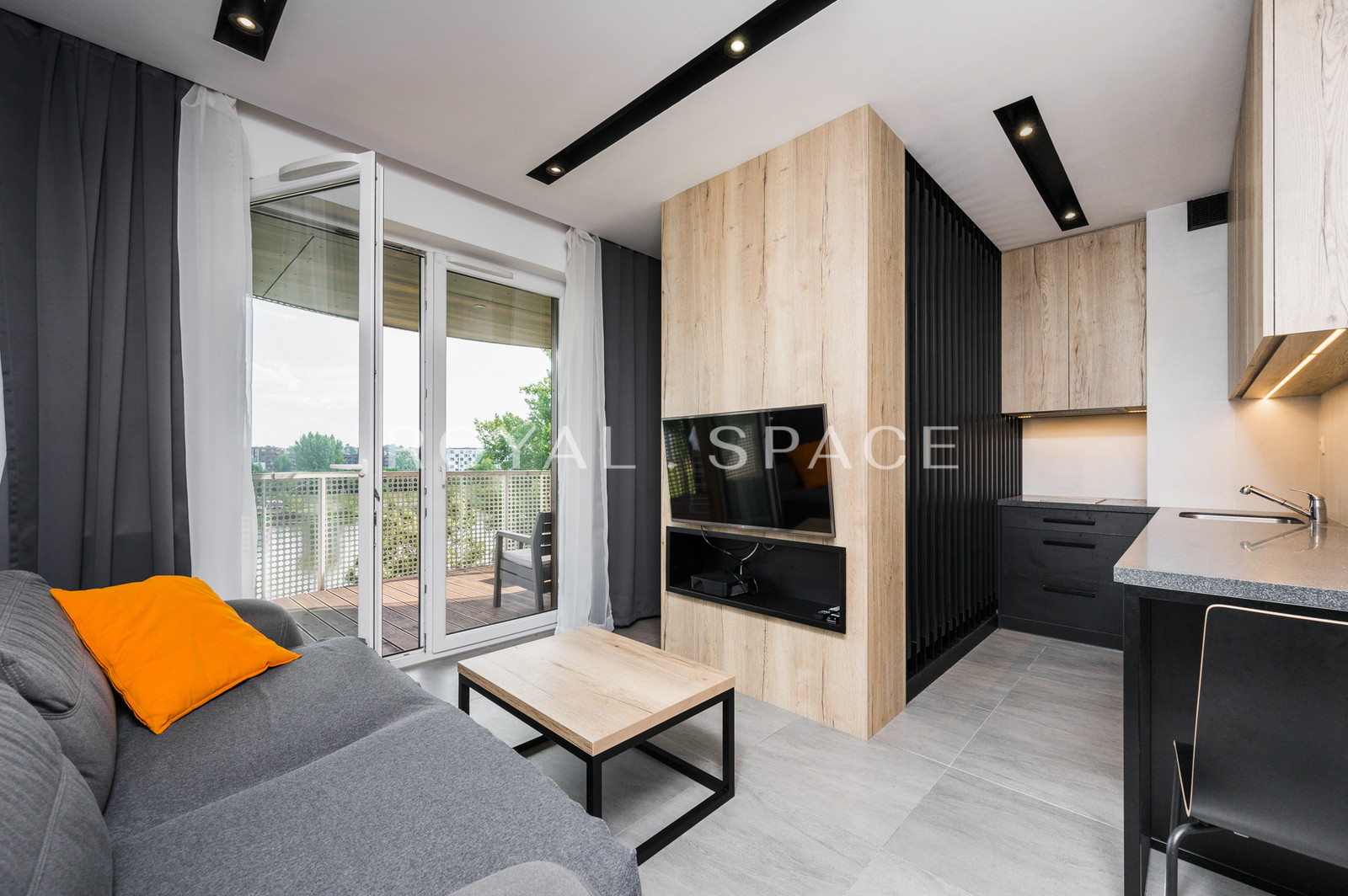 Studio with a large terrace & view of the Vistula!