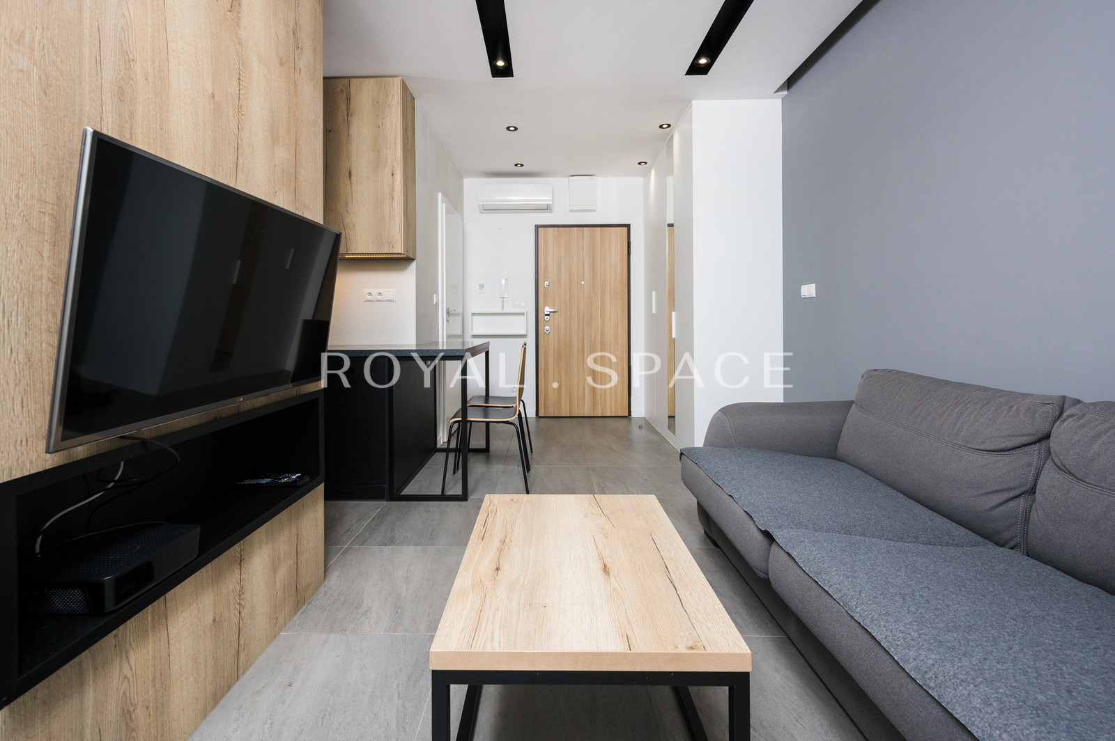 Studio with a large terrace & view of the Vistula!