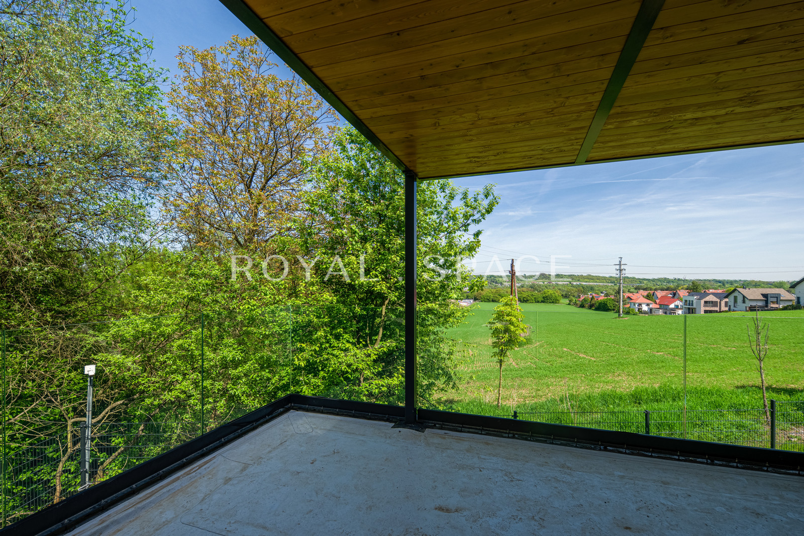 Dom z działką widokową w zamkniętym kompleksie!