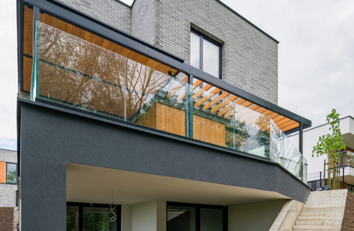 Dom z działką widokową w zamkniętym kompleksie!