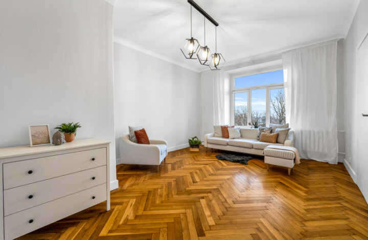 Apartment in the “Dom bez Kantów” tenament!