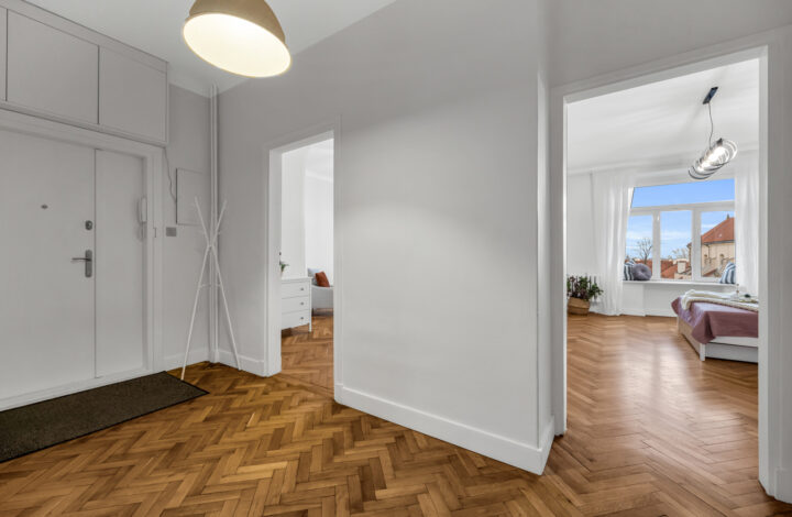 Apartment in the “Dom bez Kantów” tenament!